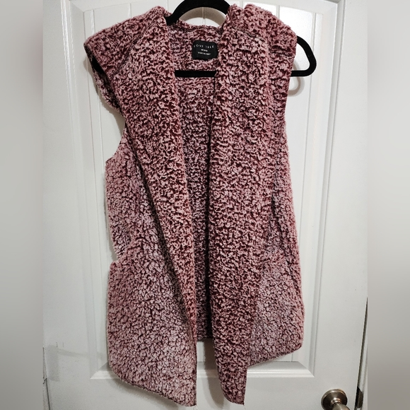 Sherpa Vest with Hoodie - Picture 4 of 8